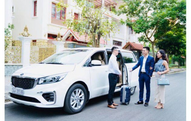 Thuê xe tháng có tài xế