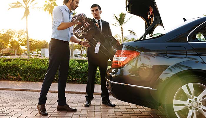 Trải nghiệm dịch vụ đặt xe đưa đón sân bay chuyên nghiệp tại Xe Tiết Kiệm 2 Xe Tiết Kiệm - đối tác tin cậy cho dịch vụ đặt xe đưa đón sân bay