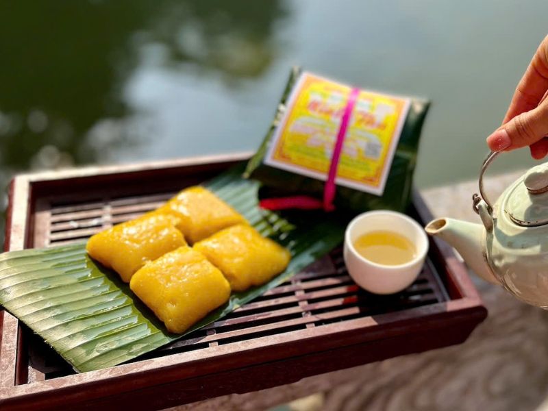 Bánh phu thê và bánh húng xíu